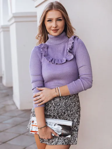 Jedinečný fialový rolák