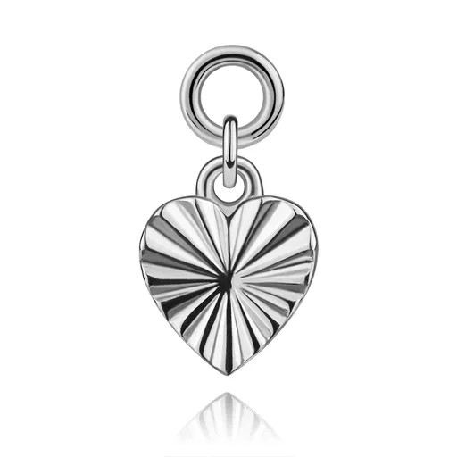 Strieborný 925 prívesok srdce s lúčovitým rytím