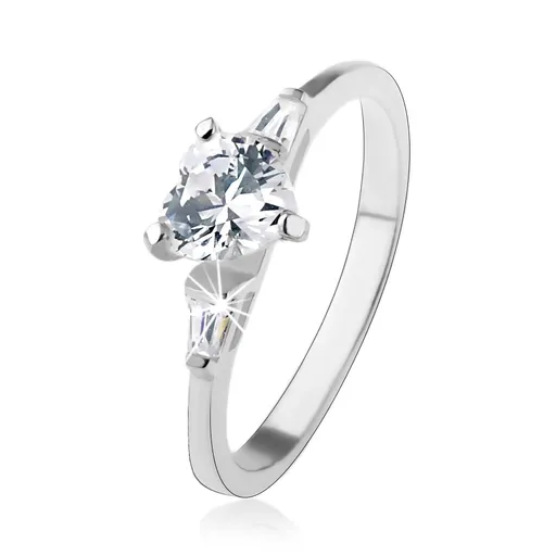 Prsteň zo striebra 925, číre zirkónové srdiečko, lichobežníky po stranách - Veľkosť: 49 mm