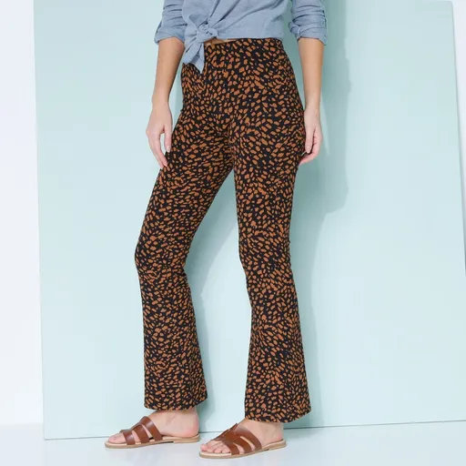 Bootcut legíny s vysokým pásom a potlačou zvieracej srsti