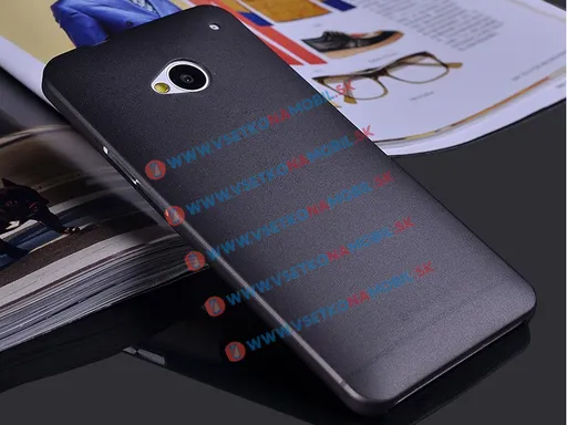 Ultratenký plastový kryt HTC One M7 čierny