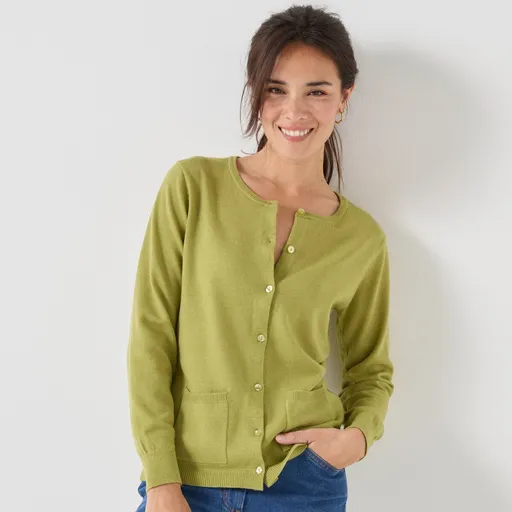 Sveter s okrúhlym výstrihom z jahňacej vlny