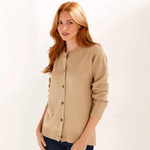 Sveter s okrúhlym výstrihom