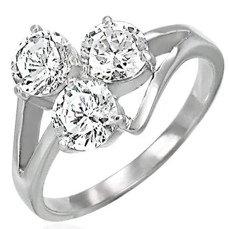 Oceľový prsteň s troma čírymi zirkónmi na vystupujúcich líniách - Veľkosť: 60 mm