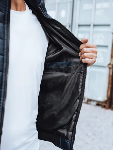 Prechodná granátová bunda.