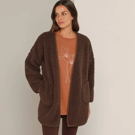 Domáci kabátik z sherpa
		materiálu