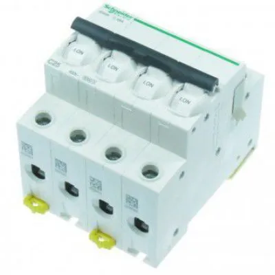 Royal canin Kom.  Feline Kitten  10kg