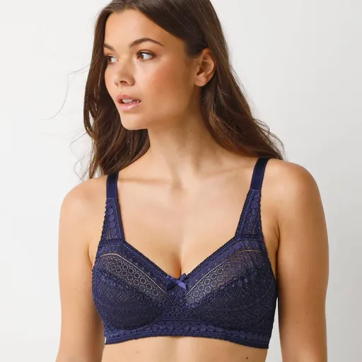 Čipková spevňujúca podprsenka, bez kostíc