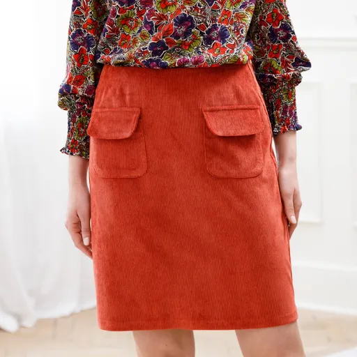 Rozšírená menčestrová sukňa s vreckami