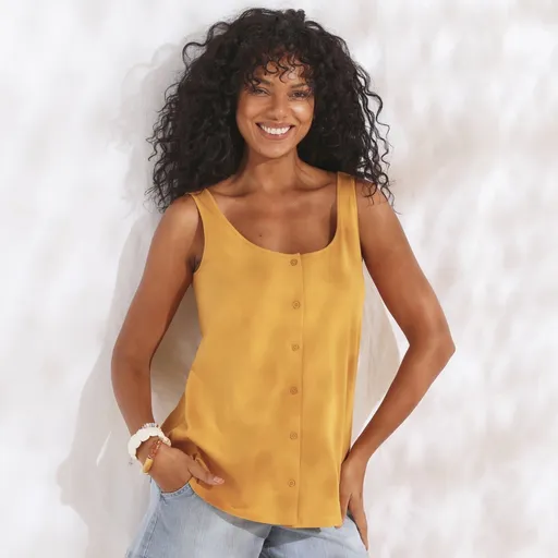 Jednofarebný top na gombíky