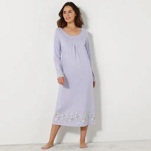 Nočná košeľa s kvetinovou potlačou a dlhými rukávmi