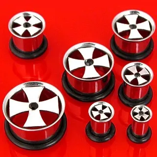 Tunel do ucha z ocele 316L - maltézsky kríž, čierny kamienok uprostred - Hrúbka: 10 mm