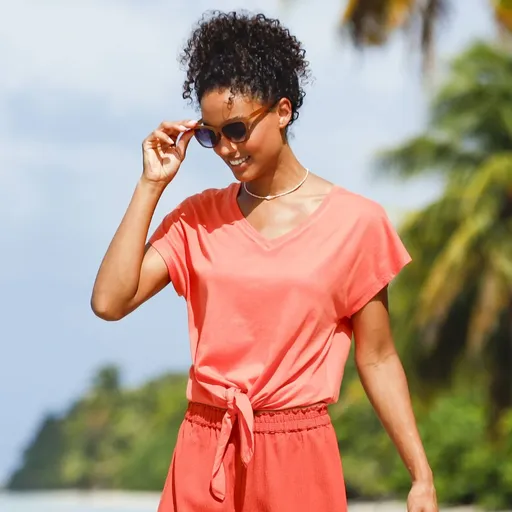 Jednofarebné tričko s viazačkou