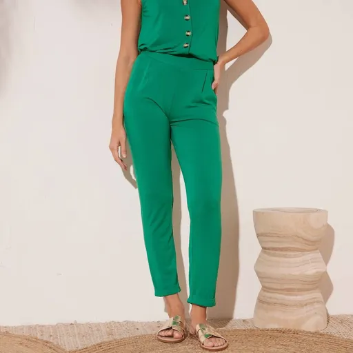 Úzke jednofarebné nohavice